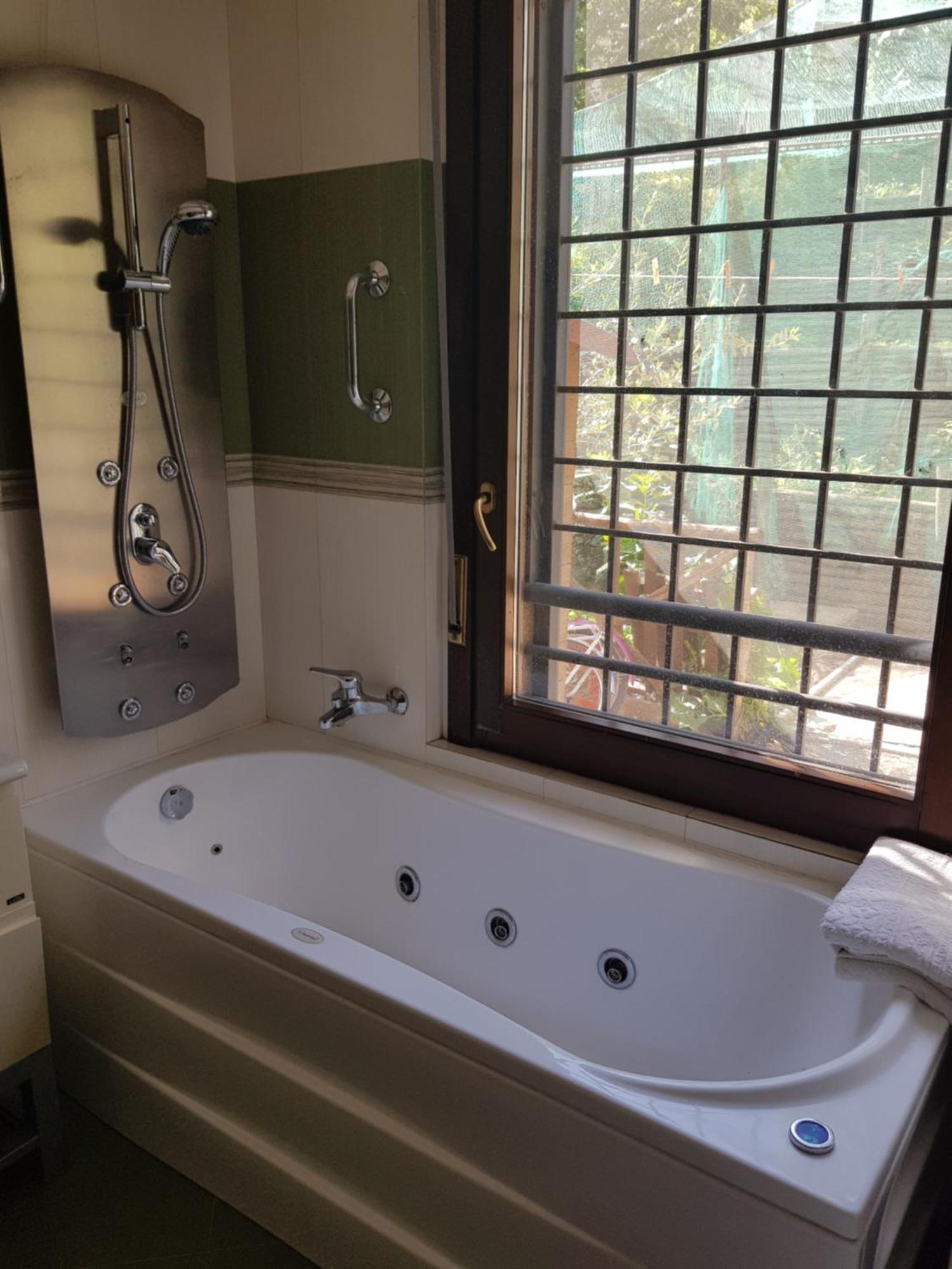 רומא Eur Charme Apt&Garden מראה חיצוני תמונה